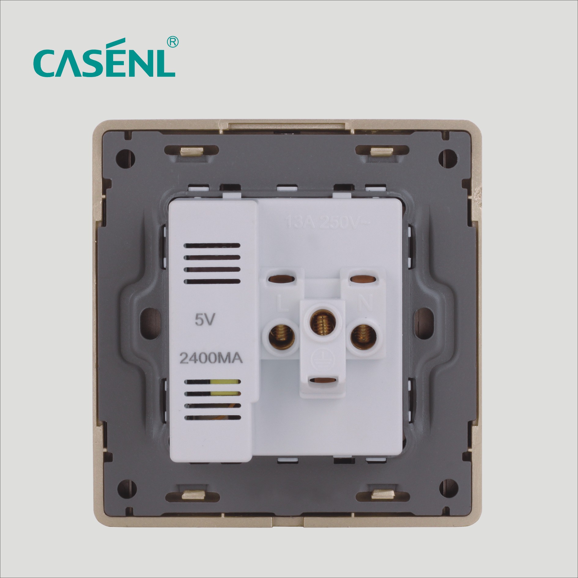 And Two Three Pin Universal Socket 2USB 